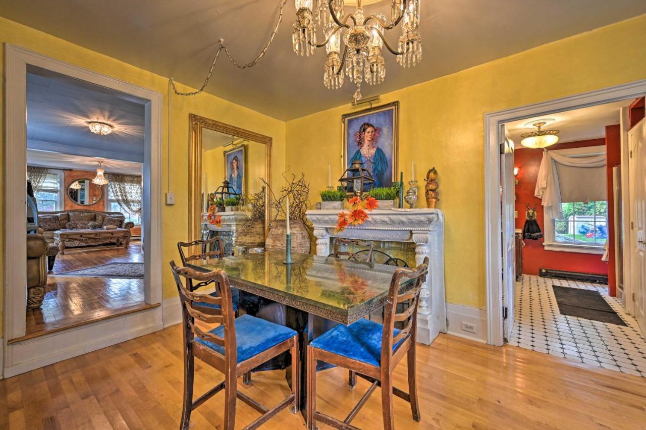Unique And Historic Home Walk To Lake Champlain Plattsburgh Bagian luar foto